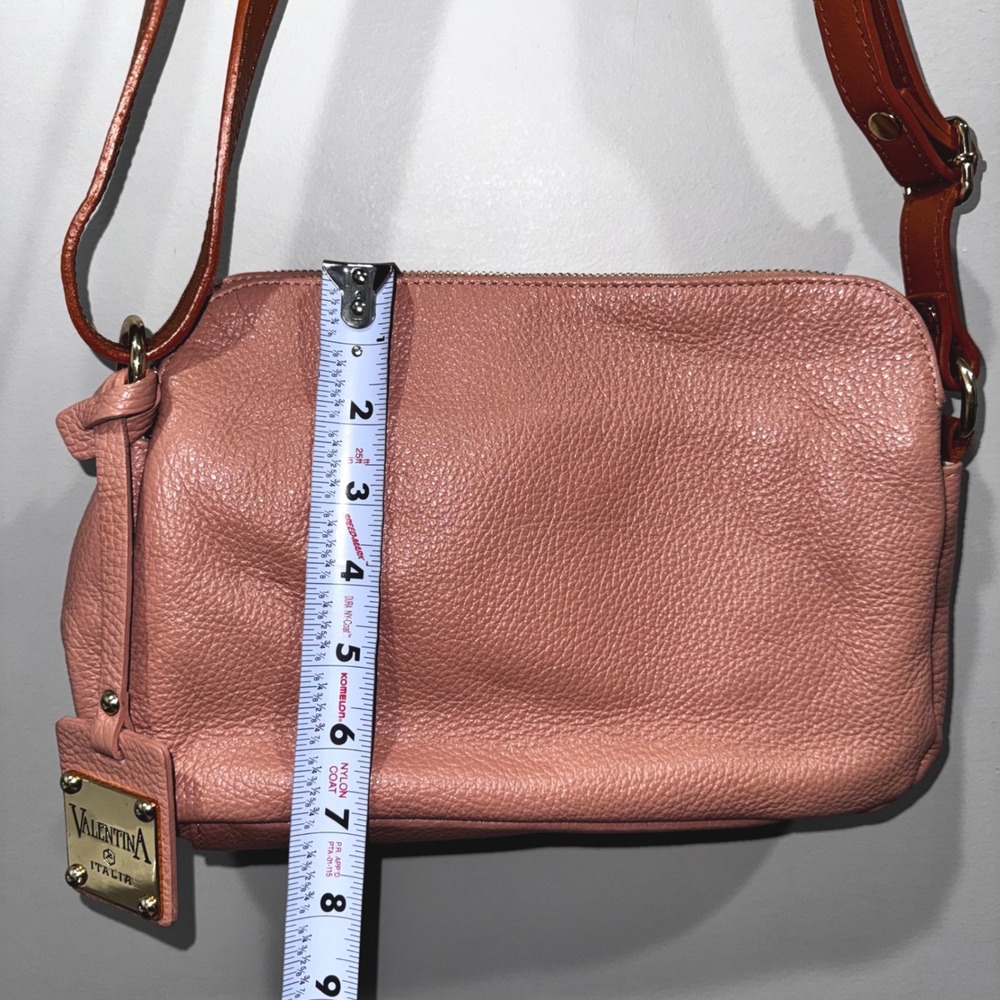 Valentina Crossbody Bag Womens Medium Pink Excellent Pebbled Leather‎ Italy Zip - Picture 7 of 14